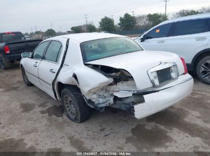 Lot #2992831899 2001 LINCOLN TOWN CAR EXECUTIVE