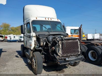 Lot #2996528865 2016 FREIGHTLINER CASCADIA 125