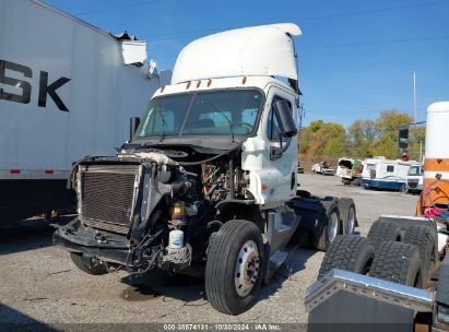 Lot #2996528865 2016 FREIGHTLINER CASCADIA 125