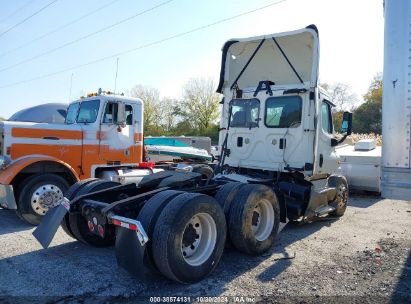 Lot #2996528865 2016 FREIGHTLINER CASCADIA 125