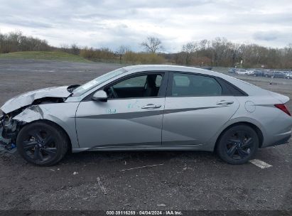 Lot #2992828184 2022 HYUNDAI ELANTRA SEL