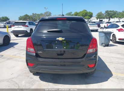 Lot #2992828134 2020 CHEVROLET TRAX FWD LS