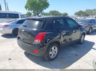 Lot #2992828134 2020 CHEVROLET TRAX FWD LS