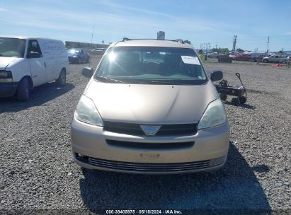 Lot #2992833531 2004 TOYOTA SIENNA LE