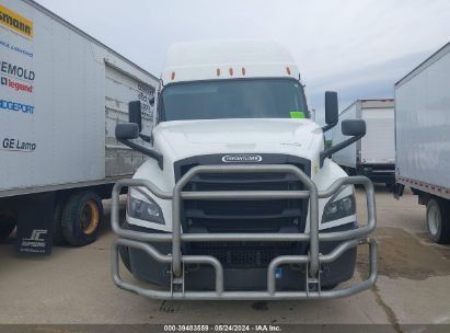 Lot #2992831848 2021 FREIGHTLINER NEW CASCADIA 126