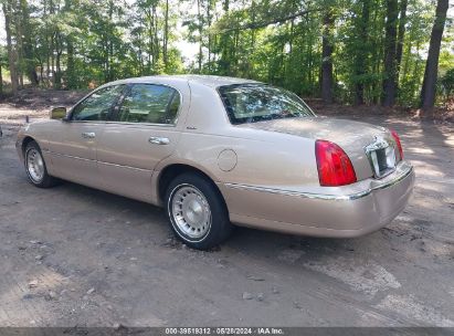 Lot #2997780378 1998 LINCOLN TOWN CAR EXECUTIVE