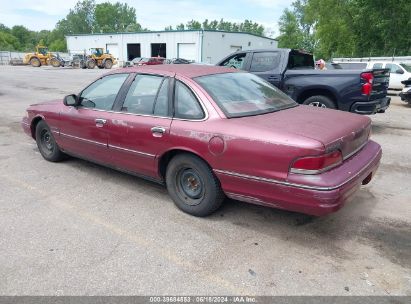 Lot #2992827911 1992 FORD CROWN VICTORIA