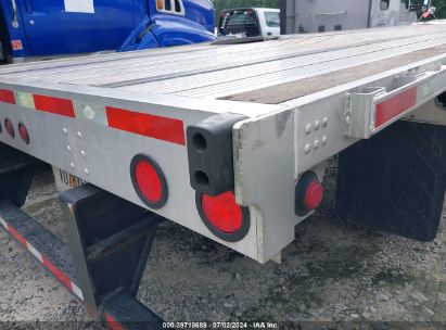 Lot #2995290354 2020 UTILITY TRAILER MFG FLATBED SEMI TRAILER