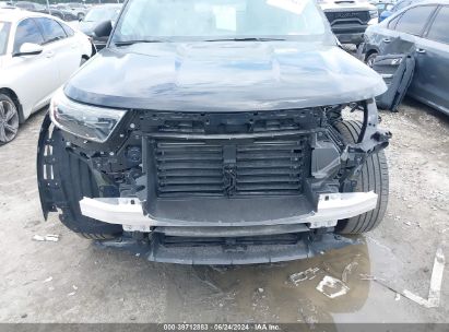 Lot #2992819217 2023 FORD EXPLORER XLT