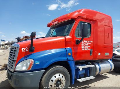 Lot #3037530873 2016 FREIGHTLINER CASCADIA 125