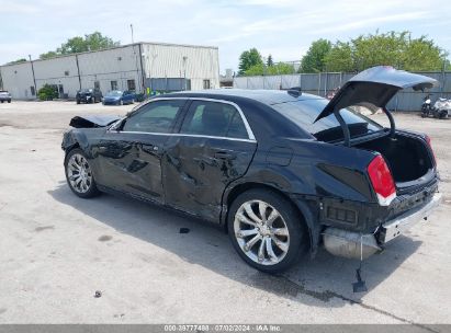 Lot #2989127394 2019 CHRYSLER 300 TOURING