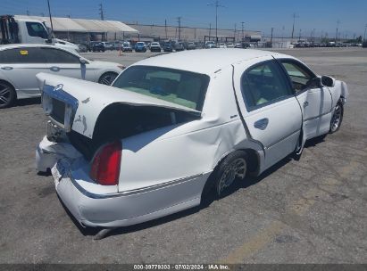 Lot #3035707937 2002 LINCOLN TOWN CAR SIGNATURE