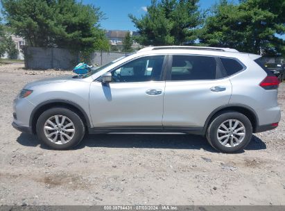 Lot #2997779534 2017 NISSAN ROGUE SV