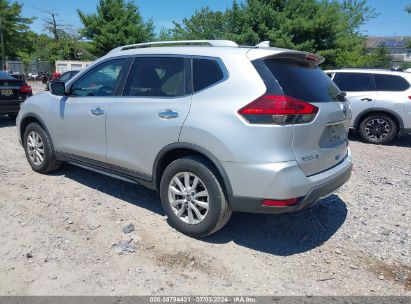 Lot #2997779534 2017 NISSAN ROGUE SV