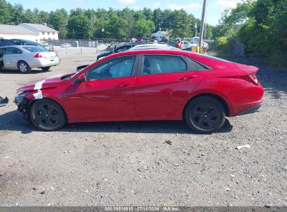 Lot #2992819158 2023 HYUNDAI ELANTRA SEL