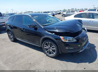 Lot #3050075698 2016 VOLVO V60 CROSS COUNTRY T5 PLATINUM