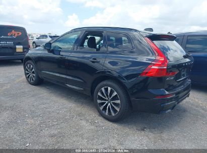 Lot #2992834233 2024 VOLVO XC60 B5 PLUS DARK THEME