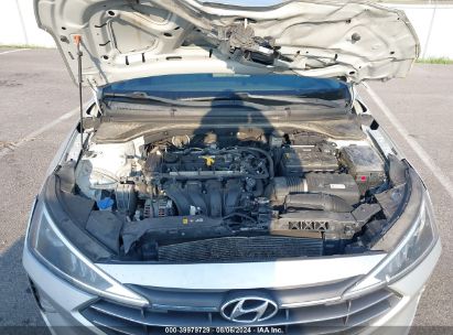 Lot #3035078842 2019 HYUNDAI ELANTRA SE