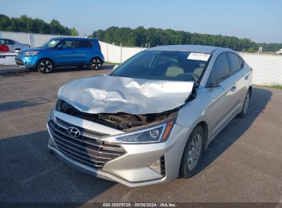 Lot #3035078842 2019 HYUNDAI ELANTRA SE