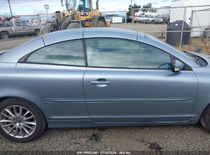 Lot #3037533204 2007 VOLVO C70 T5