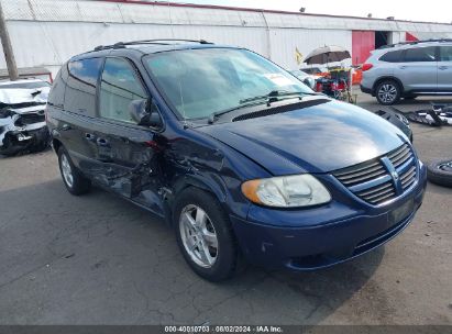 Lot #3006595053 2005 DODGE CARAVAN SXT