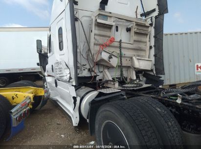 Lot #2995290200 2023 FREIGHTLINER NEW CASCADIA 126