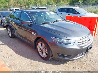 Lot #3035088141 2015 FORD TAURUS SEL