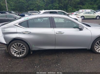 Lot #3035078774 2022 LEXUS ES 300H ULTRA LUXURY