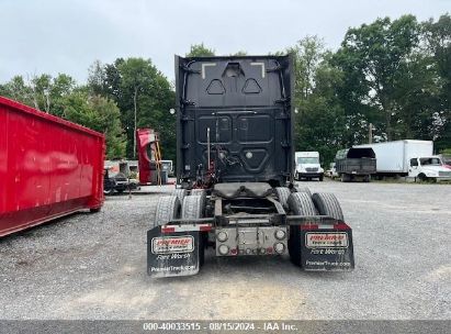 Lot #2992830889 2015 FREIGHTLINER CASCADIA 125