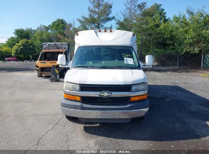 Lot #3034472634 2010 CHEVROLET EXPRESS CUTAWAY WORK VAN