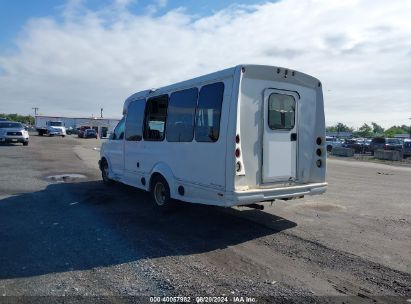 Lot #3034472634 2010 CHEVROLET EXPRESS CUTAWAY WORK VAN