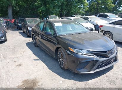 Lot #3035078617 2020 TOYOTA CAMRY SE