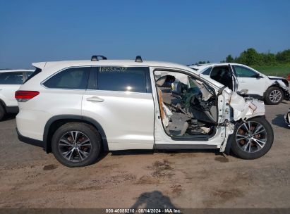 Lot #3035078574 2017 TOYOTA HIGHLANDER LE