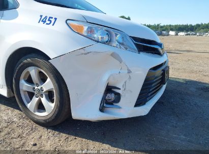 Lot #2992818831 2020 TOYOTA SIENNA LE