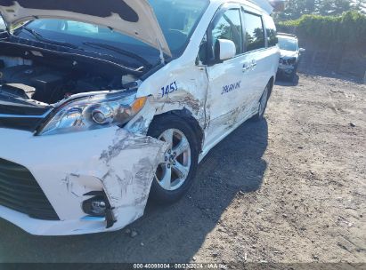 Lot #2992818831 2020 TOYOTA SIENNA LE