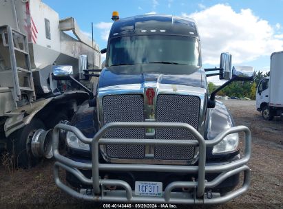 Lot #2992831181 2019 KENWORTH T680