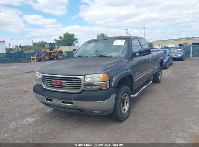 Lot #3037550631 2001 GMC SIERRA 2500HD SLE