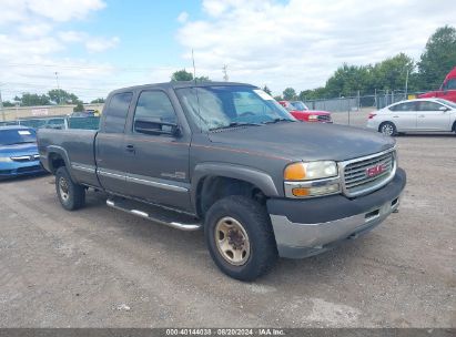 Lot #3037550631 2001 GMC SIERRA 2500HD SLE