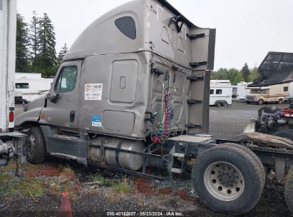 Lot #2997766727 2016 FREIGHTLINER CASCADIA 125