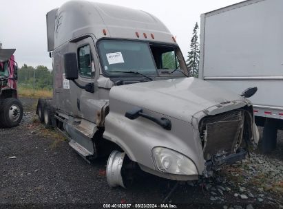 Lot #2997766727 2016 FREIGHTLINER CASCADIA 125