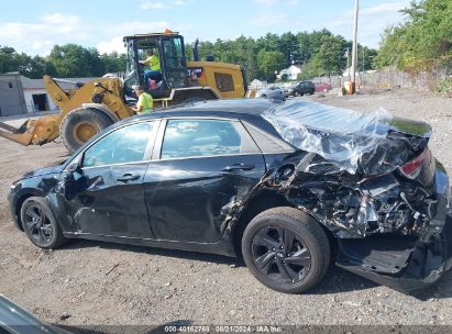 Lot #2989127260 2022 HYUNDAI ELANTRA SEL