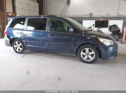 Lot #2995300979 2009 VOLKSWAGEN ROUTAN SE