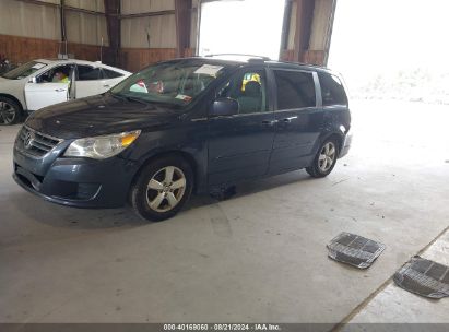 Lot #2995300979 2009 VOLKSWAGEN ROUTAN SE