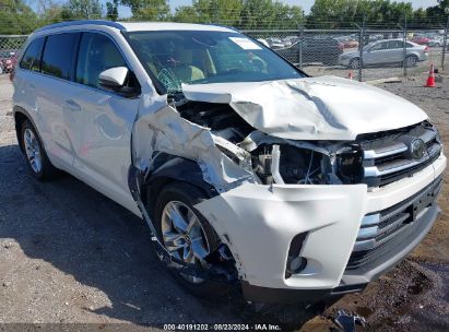 Lot #2992831436 2017 TOYOTA HIGHLANDER LIMITED