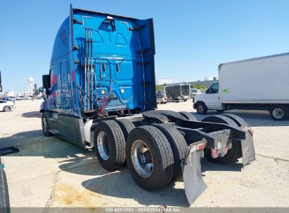 Lot #3037531053 2018 FREIGHTLINER CASCADIA 125