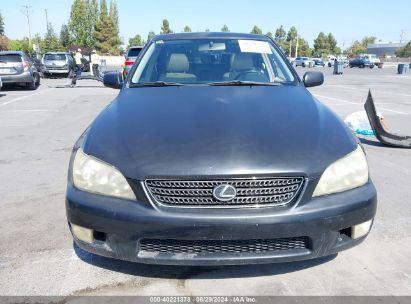 Lot #2992833492 2001 LEXUS IS 300