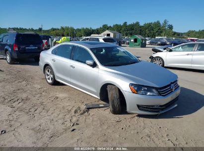 Lot #3035078220 2013 VOLKSWAGEN PASSAT 2.5L SE