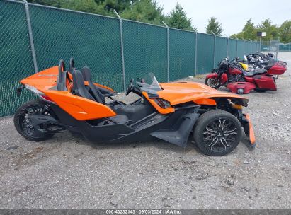 Lot #3056475622 2022 POLARIS SLINGSHOT