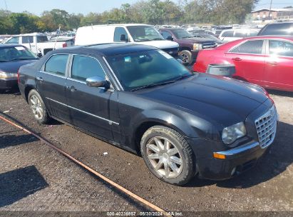 Lot #2996535593 2009 CHRYSLER 300C HEMI