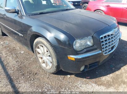 Lot #2996535593 2009 CHRYSLER 300C HEMI